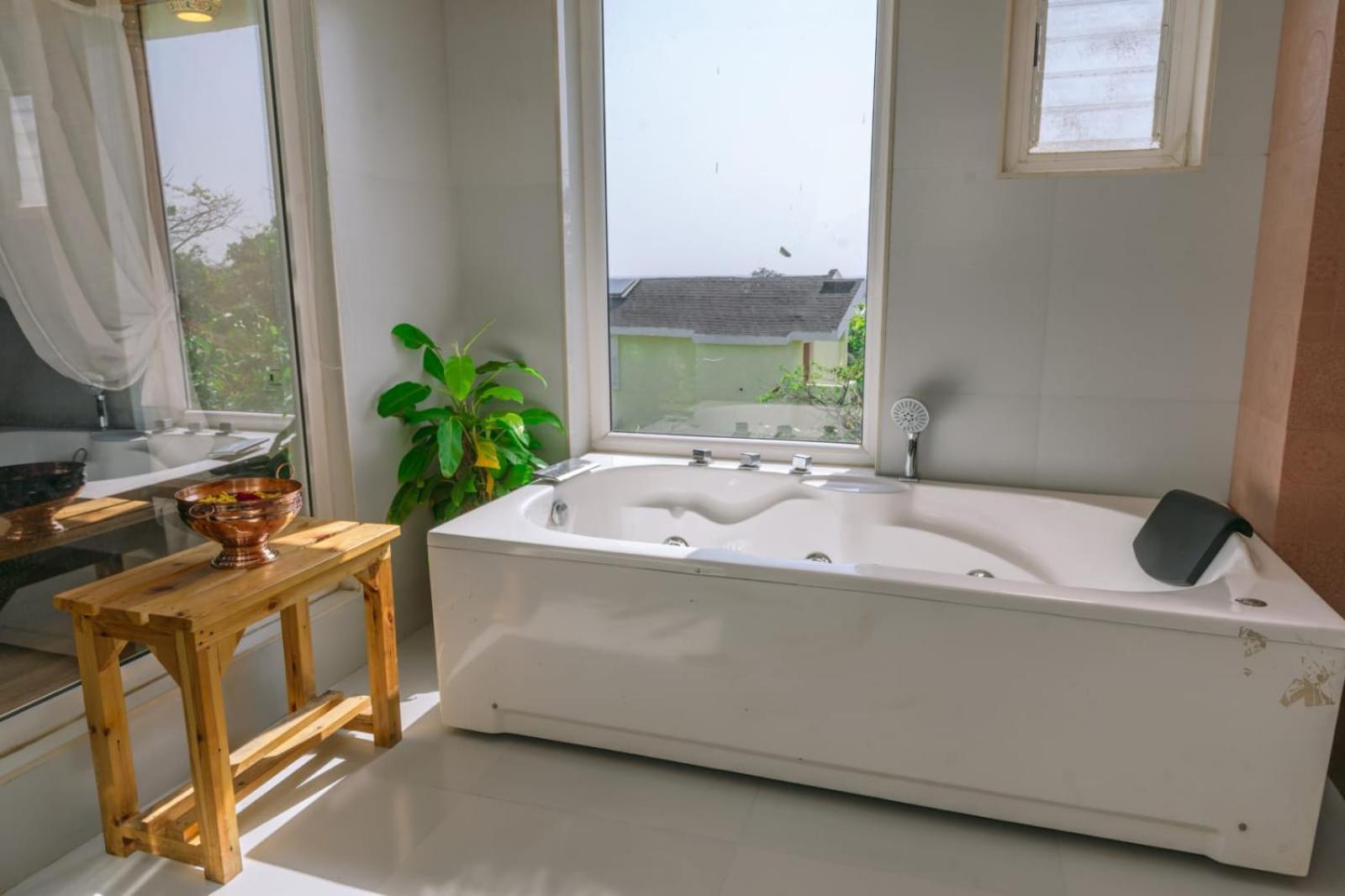 Eshi Resorts And Restaurant - Bhimashankars Jungle Luxury Resort Taleghar Exterior photo