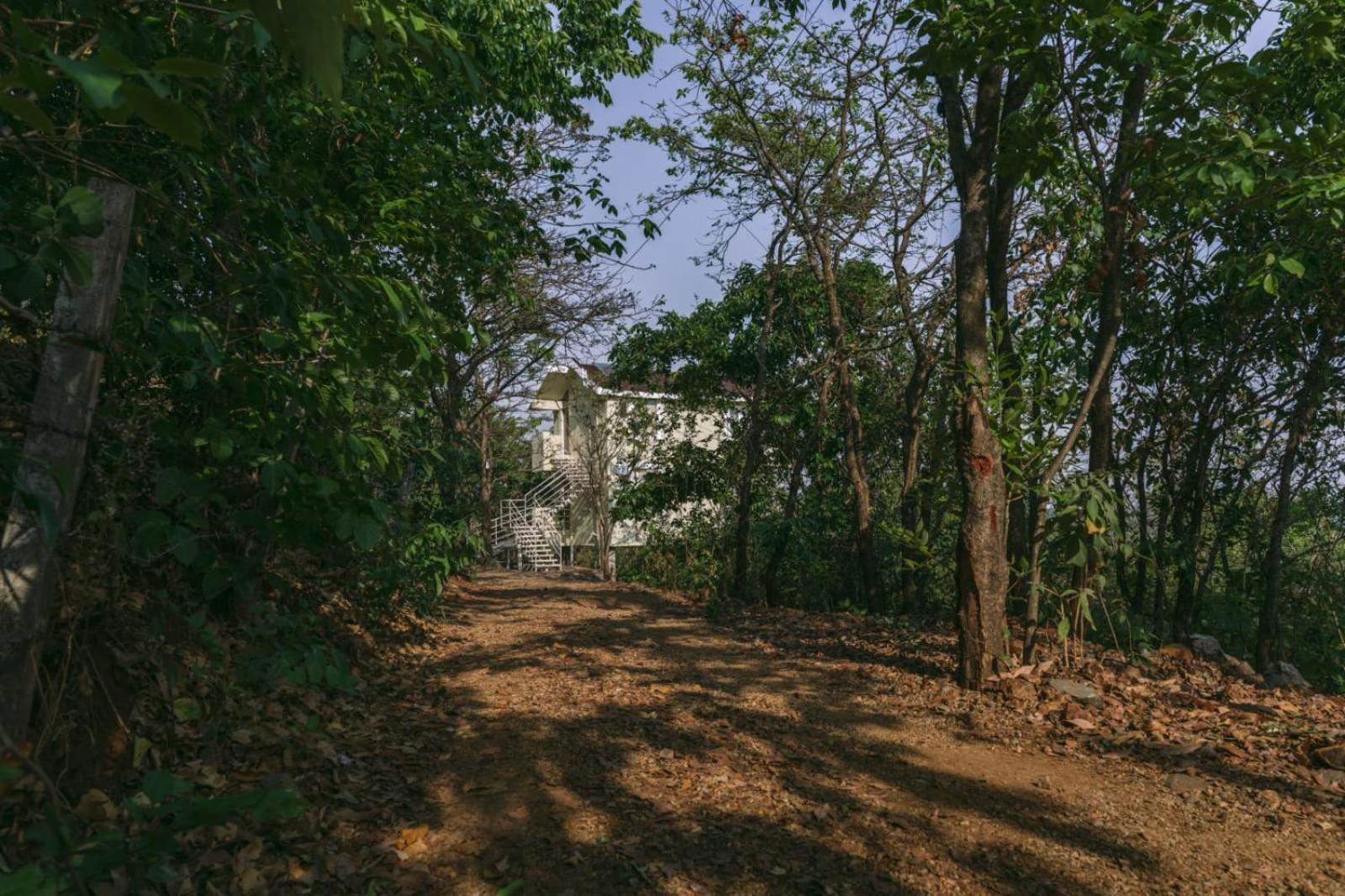Eshi Resorts And Restaurant - Bhimashankars Jungle Luxury Resort Taleghar Exterior photo