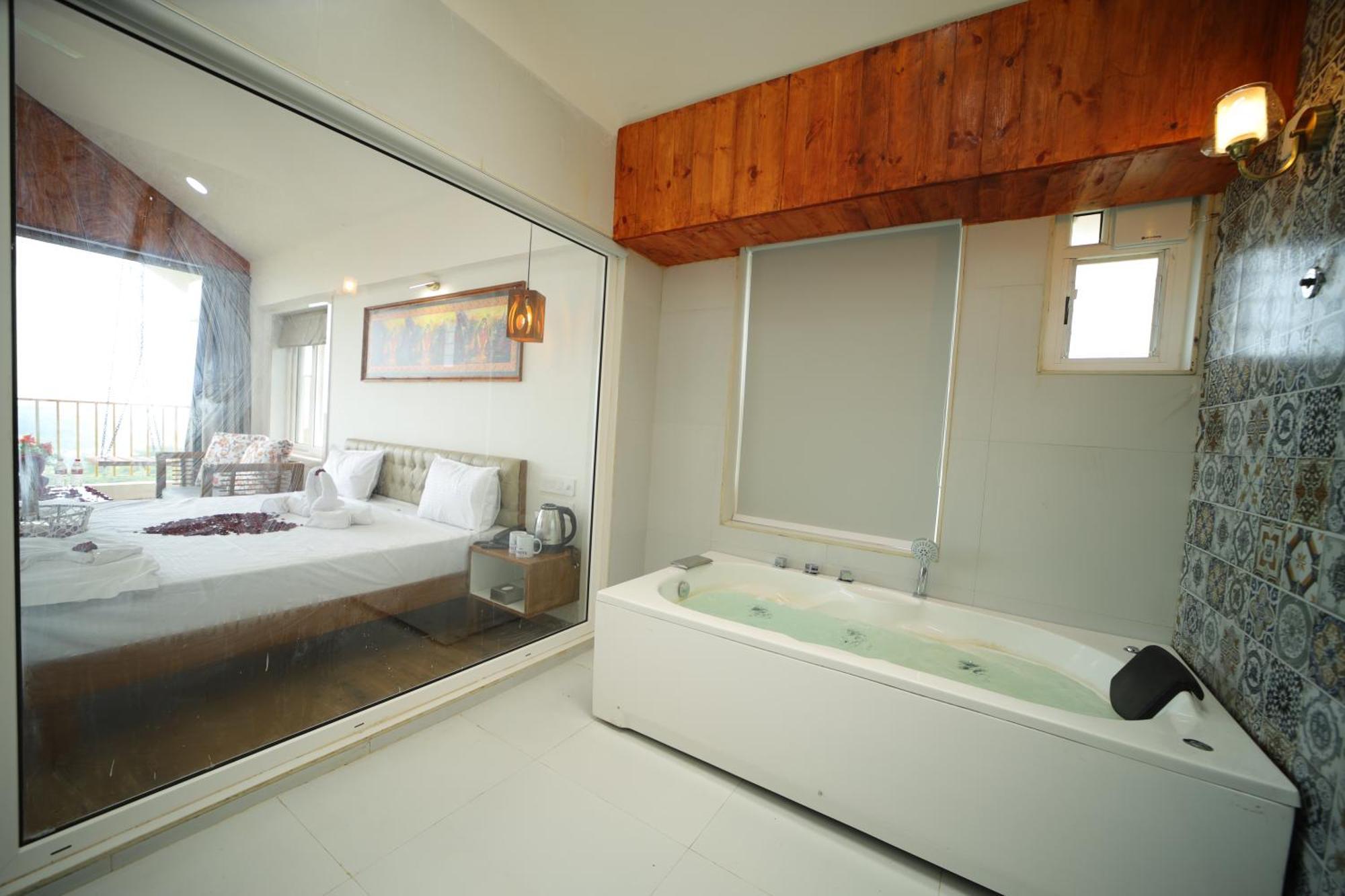 Eshi Resorts And Restaurant - Bhimashankars Jungle Luxury Resort Taleghar Exterior photo